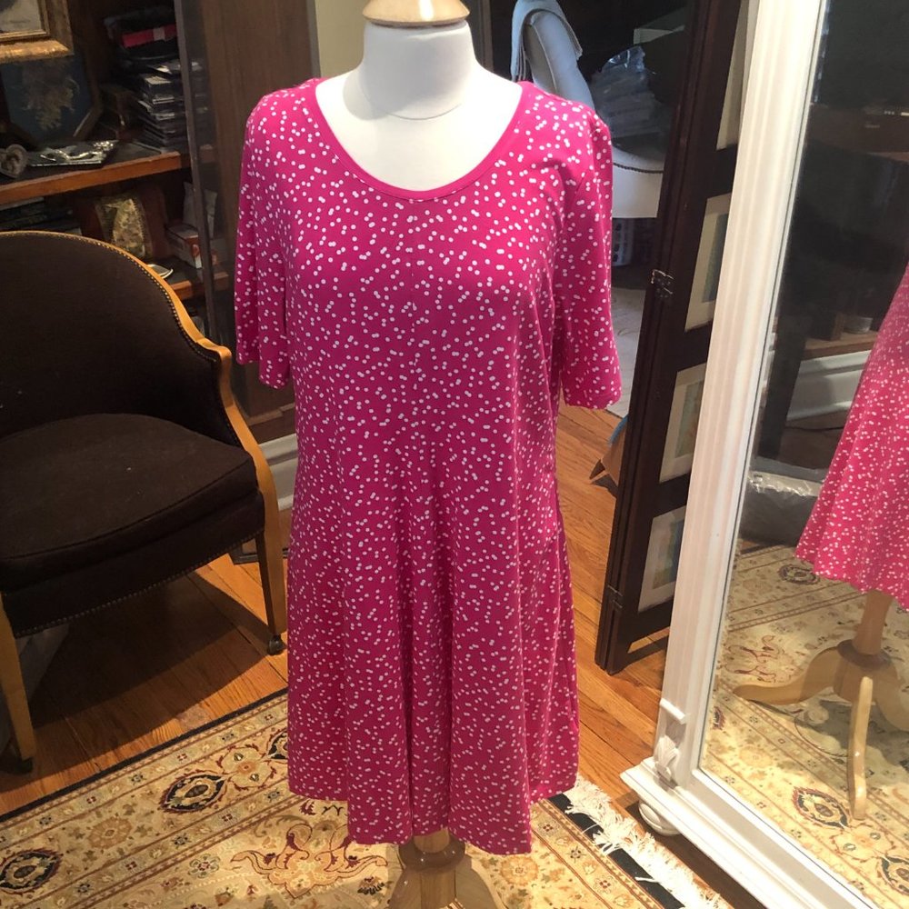 NWOT - Isaac Mizrahi pink dotted swing dress